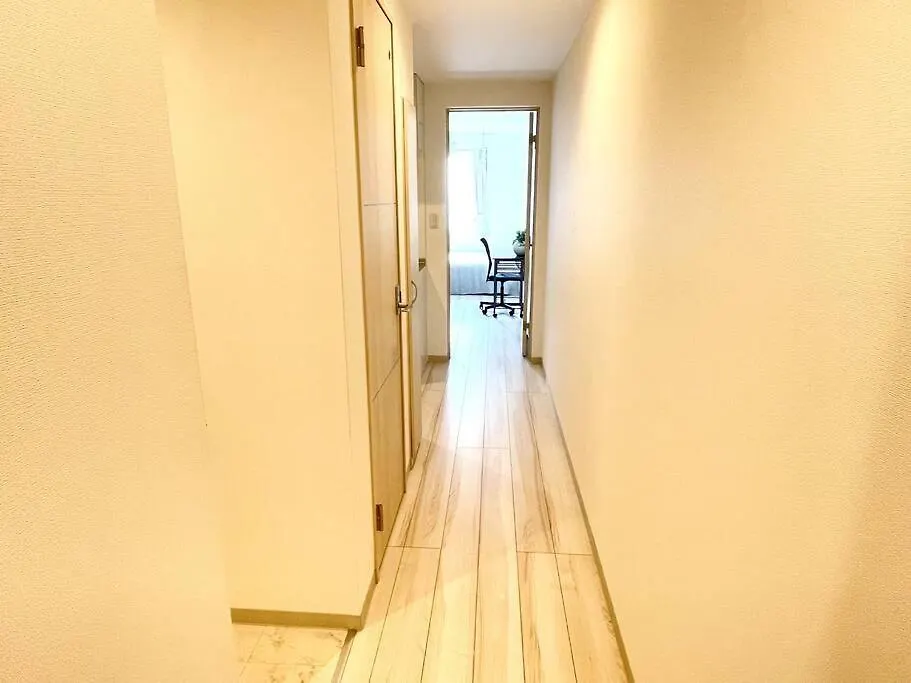 Comma House Nishi-Ikebukuro 2F Apartment Tokyo 0*,  Japan